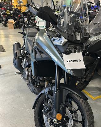 Suzuki v strom 1050 SE verde Innsbruck