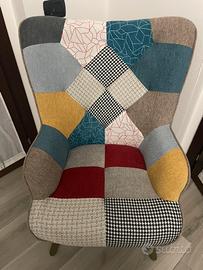 Poltrona Multicolor (piedi personalizzati)