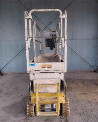 Piattaforma aerea verticale airo sf 820