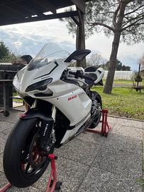 Ducati 848
