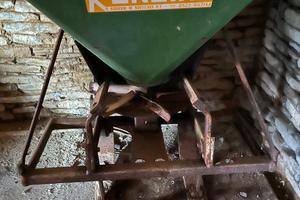 Spandiconcime Rondini