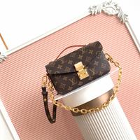 Pochette LOUIS VUITTON Metis East West