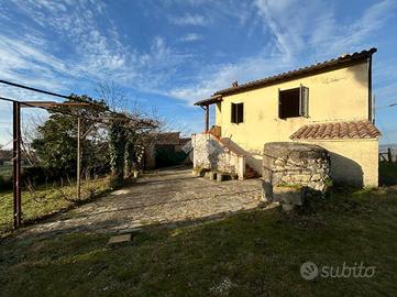 BIFAMILIARE A BASCHI