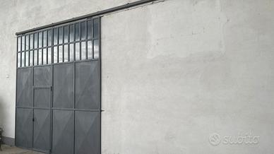 Magazzino / garage / box