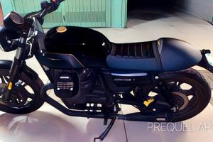 Moto Guzzi V7 III stone