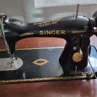 macchina per cucire Singer con mobiletto