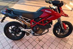 Ducati Hypermotard 1100