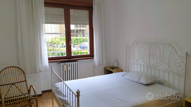 Stanza matrimoniale libera da subito