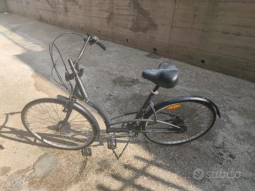 Btwin Bici Città Donna Elops 3 nera