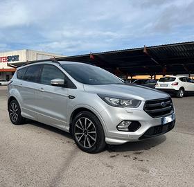 Ford Kuga 1.5 TDCi 120 CV ST-line