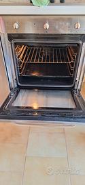 Piano cottura a gas e forno elettrico