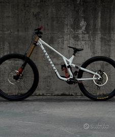 commencal supreme