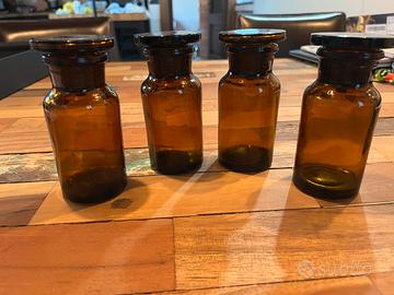 Bottiglia antica Farmacia