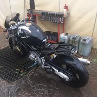 Ducati monster 1000