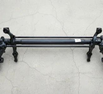 Ponte posteriore revisionato Saxo / 106 1.6 8-16v