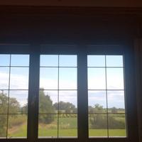 Finestra legno Iroko con Inglesina vetrocamera