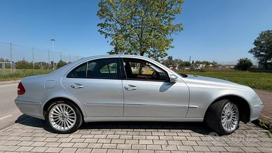 Mercedes Classe E  280 W211 231 CV Benzina