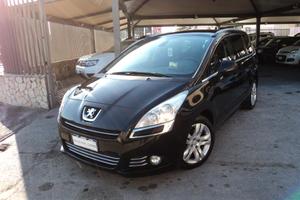 Peugeot 5008 1.6 HDi 112CV Féline