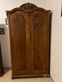 Armadio stile Liberty