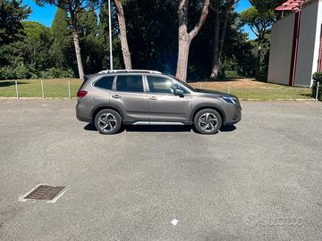 Subaru Forester E-Boxer Premium