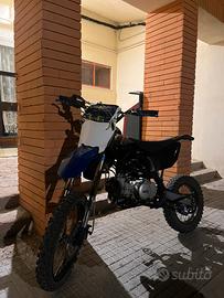 Pit bike yx 140