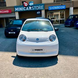 Aixam Minauto Access Bianco Pastello 2021