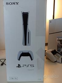 PS5  1T con lettore cd