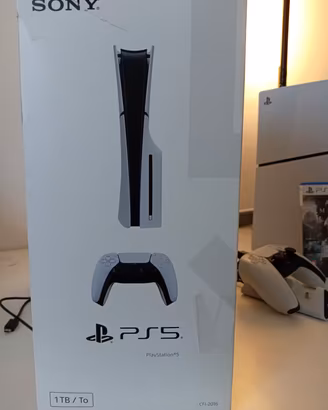 PS5  1T con lettore cd