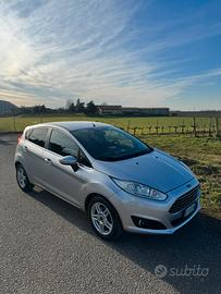 Ford Fiesta Titanium 1.6 95cv 2014 neopatentati