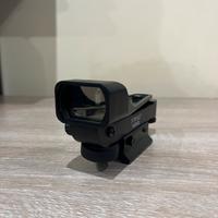 Strike mirino red dot