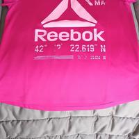 t-shirt Reebok 