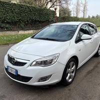 Opel Astra 1.4 Turbo 140CV 5 porte Elective