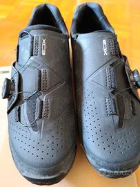 Scarpe Shimano con attacchi per staffe 