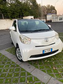 Toyota iq Bianco Perla