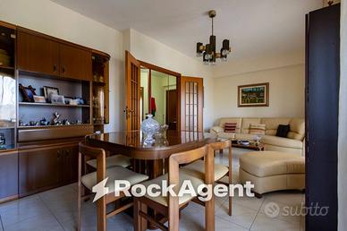 Appartamento di 123 m² con 4 locali a Catanzaro