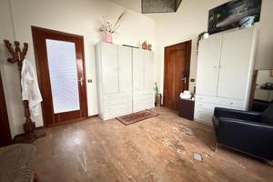 2 LOCALI A GORLAGO