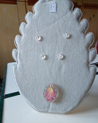  Collana in resina 