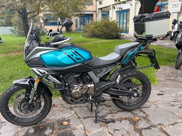 Qj Motor SRT 600 SX