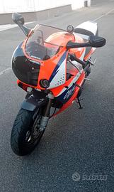 hona cbr rr 900