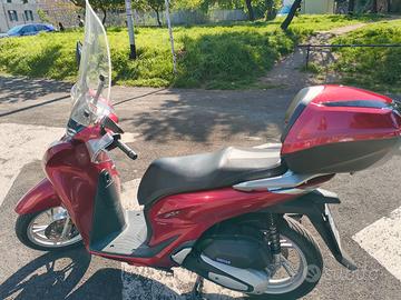Honda SH150i ABS Start&Stop "soli 12300 km"