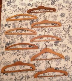 Stampelle per abiti vintage