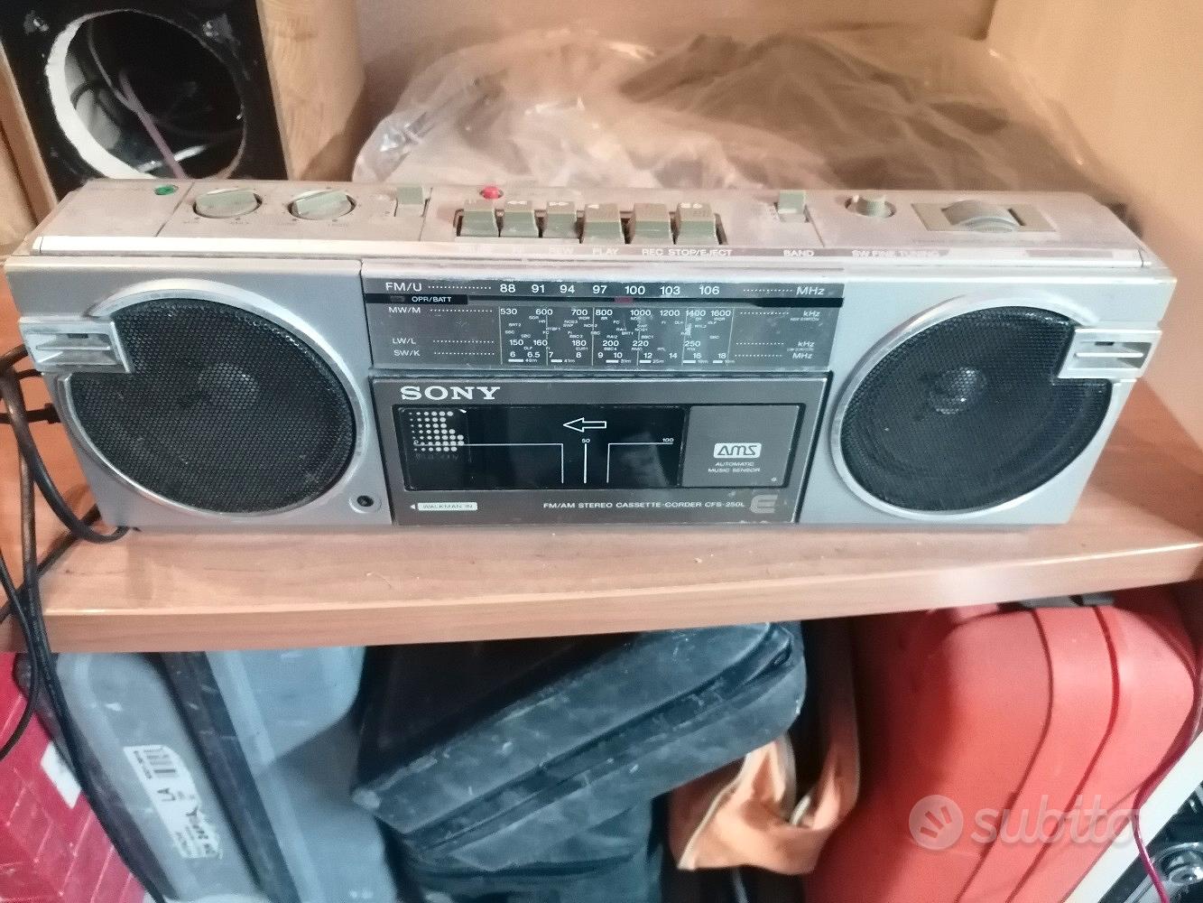 Stereo portatile anni 80 vintage - Audio/Video In vendita a Caserta