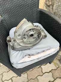 Coppia carter v5a4m vespa special e cambio + frizi