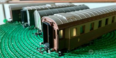 Rivarossi HO carrozza passeggeri +3 merci