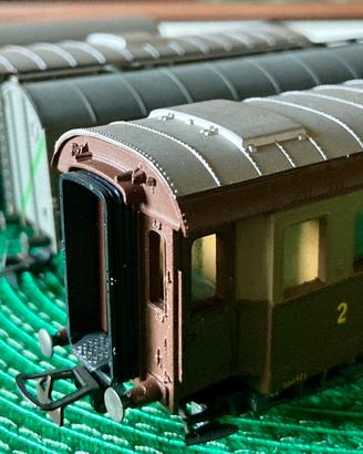 Rivarossi HO carrozza passeggeri +3 merci