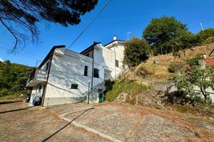 3 LOCALI A CASARZA LIGURE