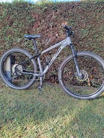 MTB DA DONNA 29" MORELLO 