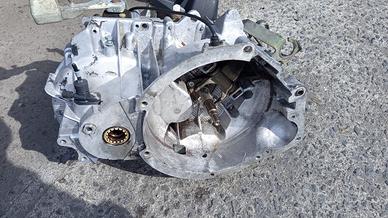 CAMBIO FIAT DUCATO 2,8 TD CODICE 20KM38 ANNO 2002 