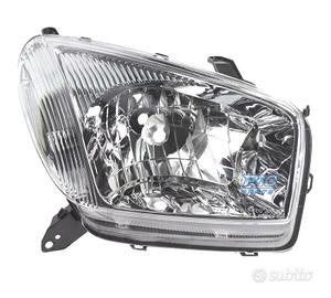 FANALE DESTRO PER TOYOTA RAV-4 00-03