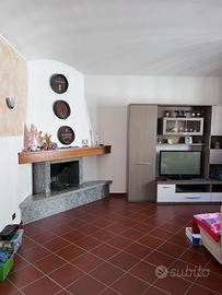 Appartamento con camino
